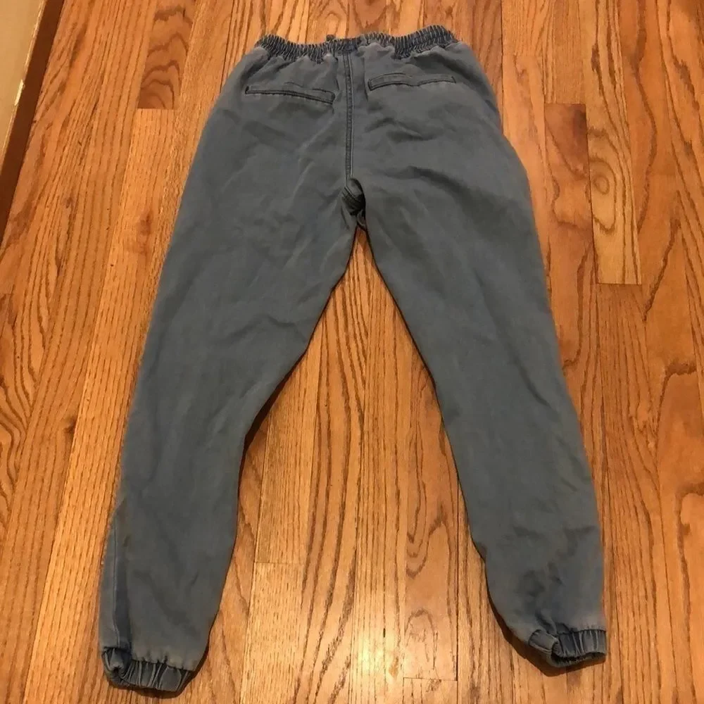 3/$15 elastic waist jeans